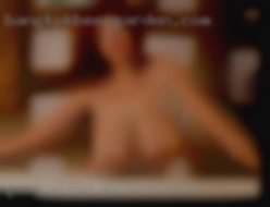 Good sized for an audience meat  with plenty of cum.